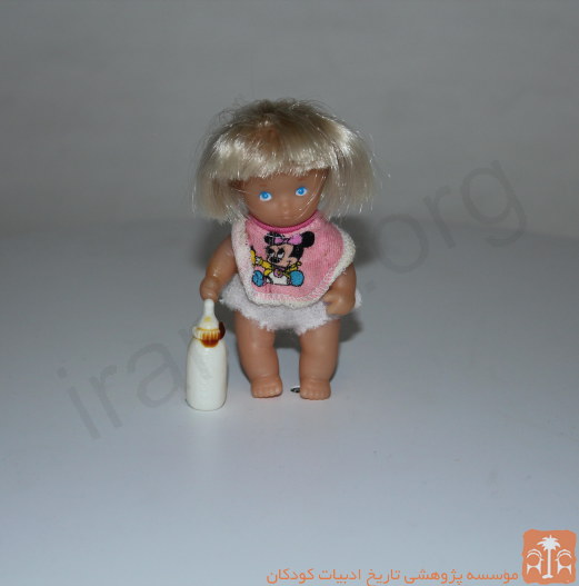 عروسک کوچک (Mini doll)