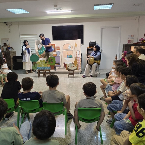 نمایش مهمان‌های ناخوانده برای 3 تا 6 سال + کارگاه